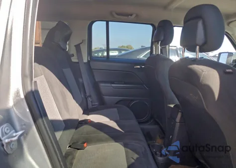 2016 Jeep Patriot Sport z USA, uszkodzony, nr VIN 1C4NJPBA8GD669511